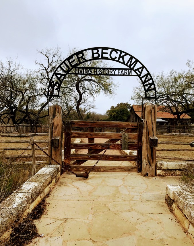 4E643023-7226-4E10-B2B4-1AF9012D5E63