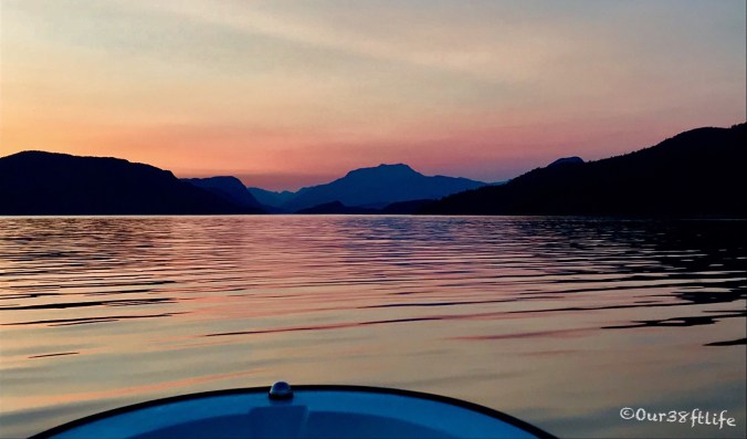 4B9A9BB8-47A4-4A8D-9A93-C4E77CE06825