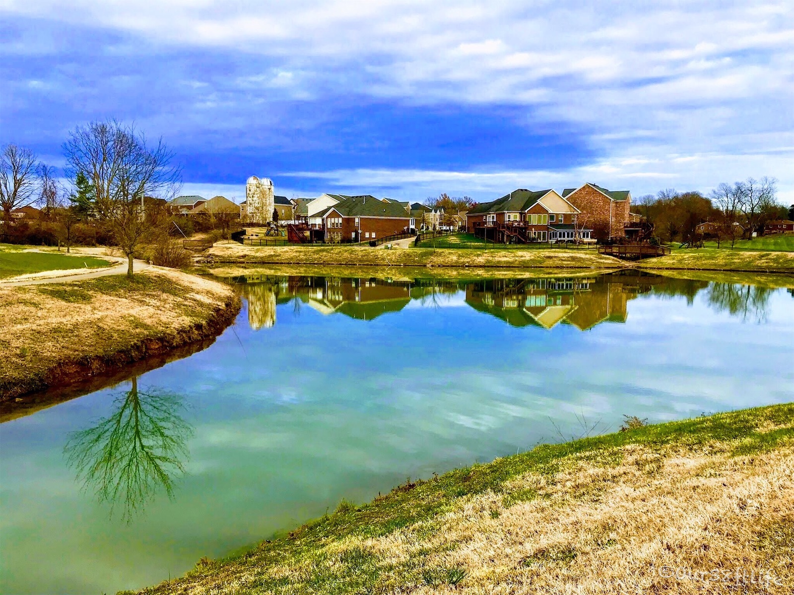 f7917f23-9be9-4360-ac6f-84e66ed5546d